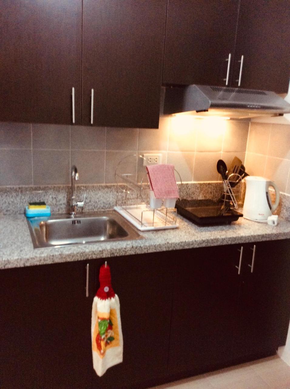 Studio Fully Furnished Manila Exteriör bild